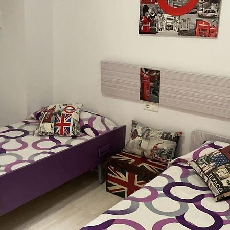 Apartamento Piso Vacacional En Sant Carles De La Rapita. Exterior foto